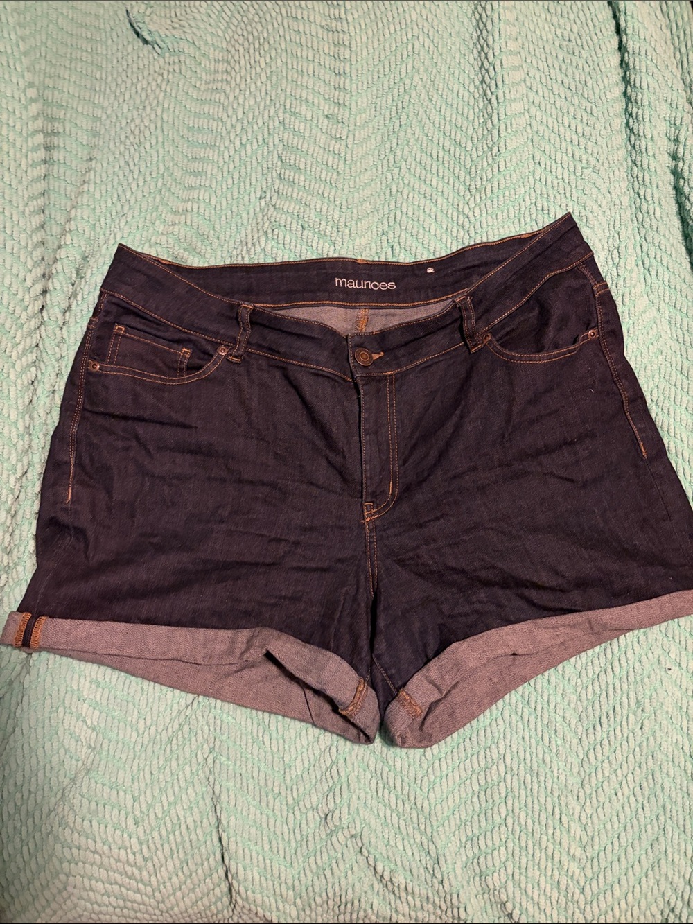 Maurices Dark Wash Denim Shorts, size 18